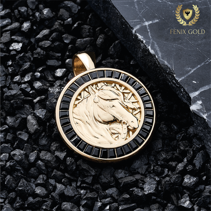 Dije Medalla Equus Gemas Negras