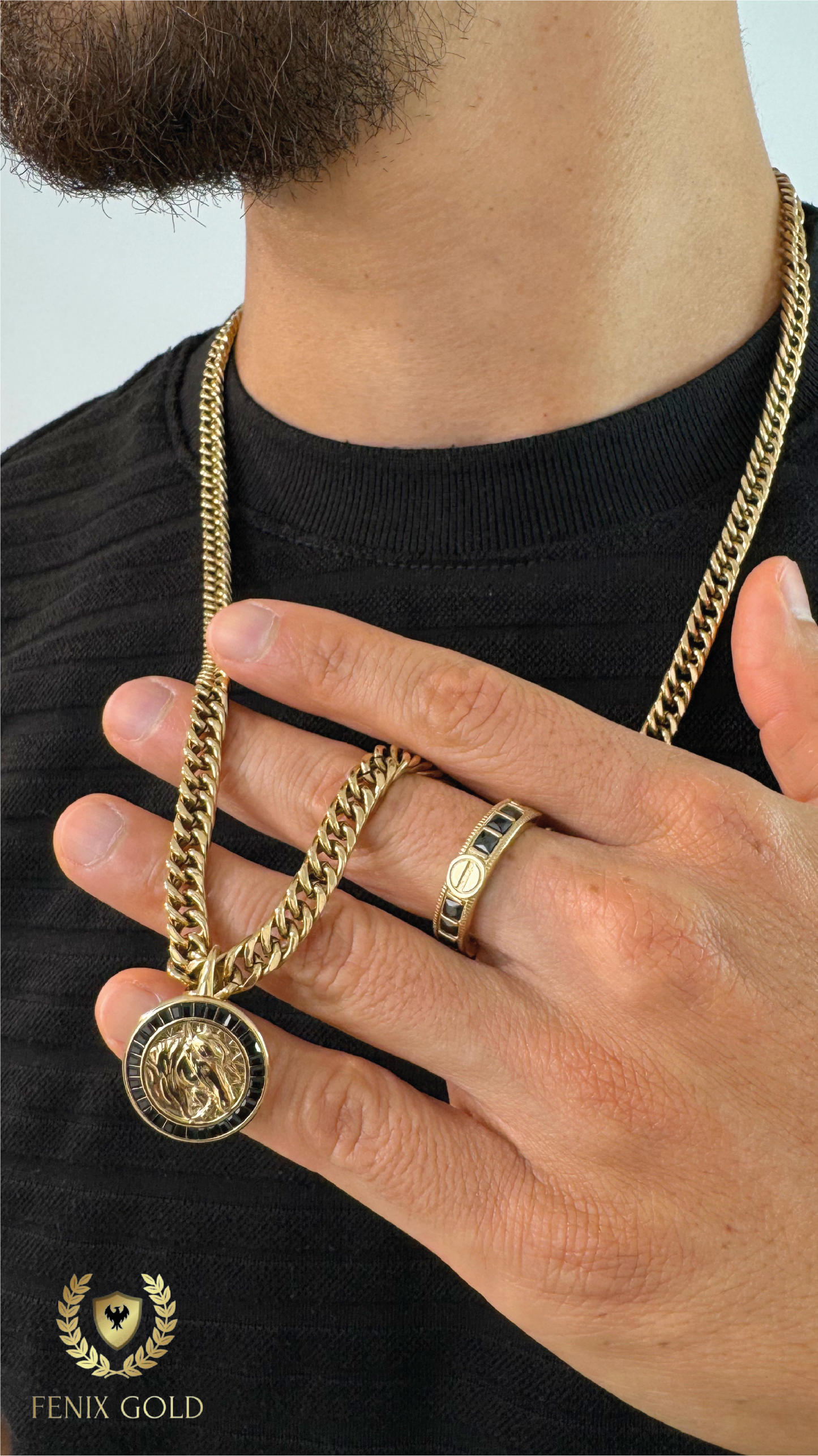 Dije Medalla Equus Gemas Negras