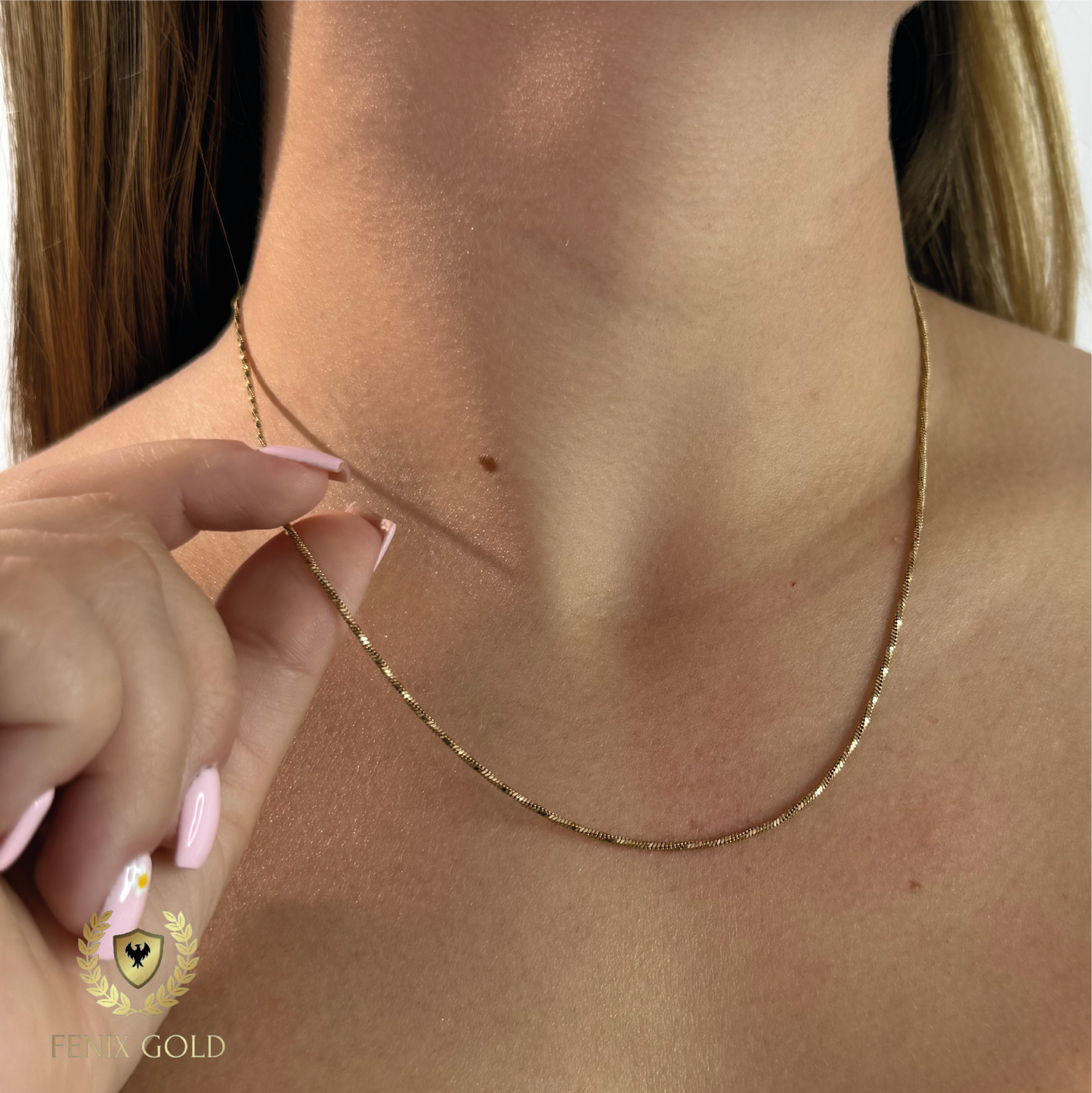 Cadena Singapur Mujer